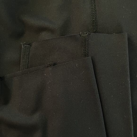 Raze Athletics Women's Pocketed 7/8 Leggings in Black Size 2XL - Picture 7 of 9